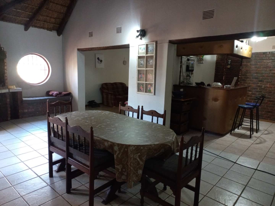 5 Bedroom Property for Sale in Blydeville Northern Cape